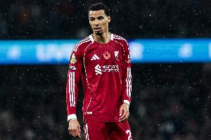 ?；倏耍汉苁麤](méi)拿下利茲聯(lián)，過(guò)去一段時(shí)間進(jìn)球少了我有點(diǎn)生氣