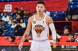 最后連失絕平三分！賀希寧19中9空砍21+8+8 三分6中0