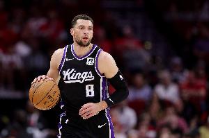 結(jié)束四連?。±模焊率依锏拿棵騿T都是斗士 我們不會放棄的