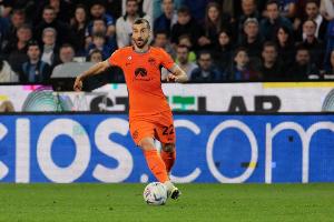 姆希塔良：今晚沒(méi)有一方配贏，若這是點(diǎn)球那禁區(qū)每次接觸都是點(diǎn)球