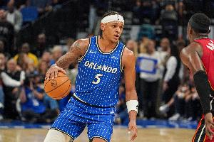 莫斯利：今天班凱羅仍有出場(chǎng)時(shí)間限制 復(fù)出后兩場(chǎng)場(chǎng)均22分鐘