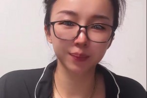 老公是誰？張曼源凌晨直播：已經(jīng)結(jié)婚 晚睡對(duì)??不好