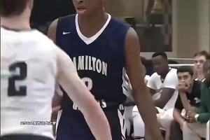 小卡和唐斯一同現(xiàn)身中國(guó)臺(tái)灣參加活動(dòng)，PK起了三分！