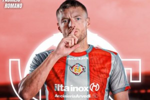 HWG！38歲瓦爾迪自由身加盟意甲克雷莫內(nèi)塞，一起欣賞其個人集錦