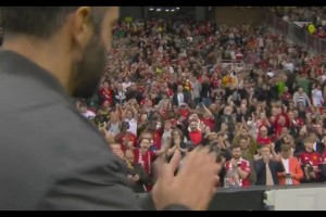 曼聯(lián)賽季首勝！阿莫林離場球迷起立鼓掌歡送！