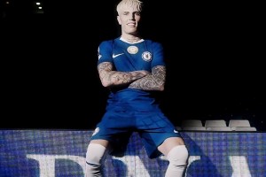 轉(zhuǎn)會費4000萬鎊簽7年！切爾西官方視頻宣布加納喬加盟！