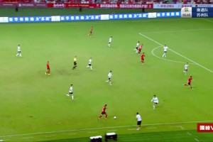 這大弧線帥啊??，蘇超南通隊這腳傳中有沒有讓你想到誰？