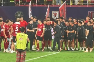 看爽了！萊萬罰點球集錦：堪稱無敵的點球套路？