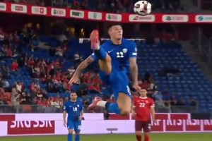 有一說一！舍什科這腳停球什么水平？??