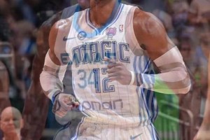 楊毅：霍華德身體素質(zhì)可能還是比字母好點，但他真沒技術(shù)