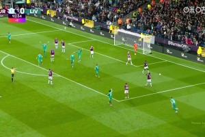 斷送整場(chǎng)努力！漢尼拔手球送點(diǎn)，薩拉赫95分鐘點(diǎn)射絕殺