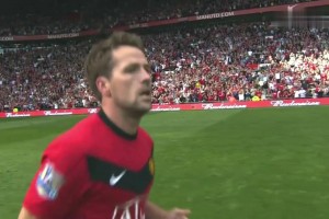 弗格森時(shí)間！歐文讀秒上演絕殺，助曼聯(lián)贏下曼市德比！