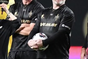 你倆不像一個時代??！36歲的貝爾與39歲的魯尼