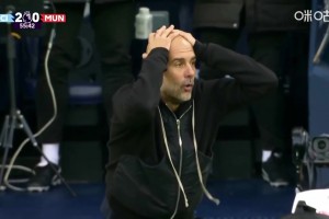 ??難以置信！哈蘭德超級空門不進(jìn)！場邊瓜迪奧拉抱頭直接看跪了