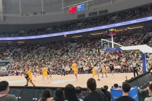 感受一下徐中鋒的“拜佛”三分！