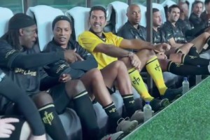 史上最豪華替補(bǔ)席？全放巔峰這套陣容得多少億？