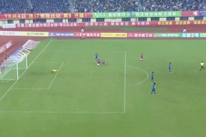 三分鐘火速扳平！揚州隊胡志鋒精準抽射攻破宿遷隊打門??