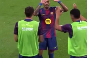 鳴不平！內(nèi)馬爾：太逗了！拉菲尼亞才排第五？