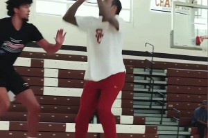 “ 現(xiàn)役唯一的古典分位 ”德羅贊 他的打球方式你喜歡嘛？