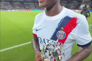 集體發(fā)力！歐冠曼聯(lián)3名舊將當選MVP，拉什福德助攻霍伊倫雙響！