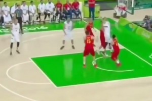 當(dāng)年周琦在奧運會上對約基奇這一攻一防，可還行？