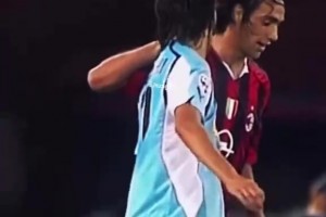 變幻莫測(cè)！國米這粒進(jìn)球由中衛(wèi)策動(dòng)+中鋒下底+邊翼位包抄??