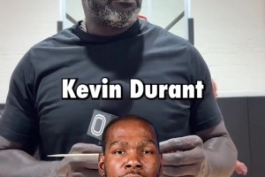 聽到目前比詹姆斯強的就折斷木棍！奧尼爾居然到最后才折？！