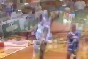 麥迪之前的麥迪，便士哈達(dá)威大學(xué)時的球風(fēng)就很吸粉了