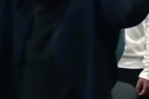 阿爾維斯被放出來后依舊享受生活，參加合唱團一展歌喉??