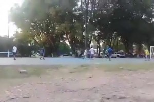 金囚獎！經(jīng)典名場面：小羅監(jiān)獄杯和隊友撞墻二過一后取得進球！