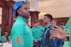 羅德里戈和米利唐勉強(qiáng)打招呼引來(lái)巴西球迷熱議