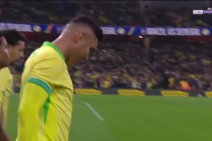 巴西再下一城！羅德里戈定位球助攻，卡塞米羅停球打門得手！