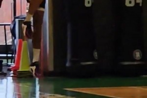 看起來哪里像六個(gè)月前斷了跟腱的？塔圖姆正在訓(xùn)練，復(fù)出在即！