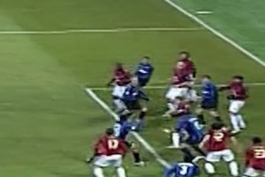 國米官推致敬阿德里亞諾：米蘭德比貢獻絕殺的梅阿查國王??