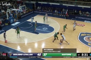 現(xiàn)在也才35歲！沃爾此前的籃球訓(xùn)練！標(biāo)志性的節(jié)奏變換！