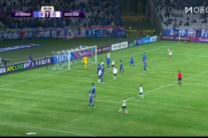 申花0-2落后神戶！山川哲史頭球破門，8分鐘丟2球