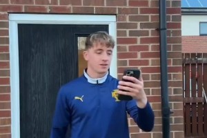 還不如不改??！葡萄牙球迷看C羅不在世界杯海報上