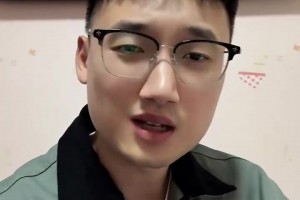 李京龍：男籃輸球原因一個是外線沒人站出來，另一個是陣容缺內(nèi)線