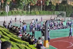 校園籃球的氛圍，真是令人感慨?。?>
                                <span></span>
                                <p>校園籃球的氛圍，真是令人感慨?。?/p>
                            </a>
                        </div>
                                                <div   id=