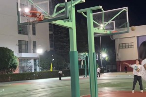 ??我可以用狄龍式防守你嗎？