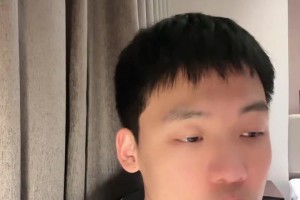 王楚淇：見到齊達內，他說“大羅是我見過最強的球員”