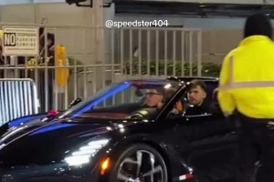 東契奇開的這輛敞篷布加迪真帥啊，這得花東子幾個月工資啊？??