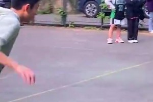 還是左撇選手！吧友們看看張一山這打球水平如何？