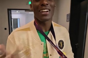 現(xiàn)在有一個(gè)冠軍了！法比奧賽后不忘感謝前國(guó)安主帥塞蒂恩?