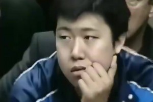 孫悅：王治郅當(dāng)教練挺難的，他認為很簡單的動作別人一輩子做不到