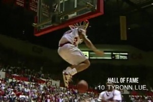 別說球風(fēng)還挺好看！年輕時期的泰倫盧是怎么打球的？